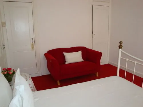 Bed And Breakfast Amsterdam 3*,